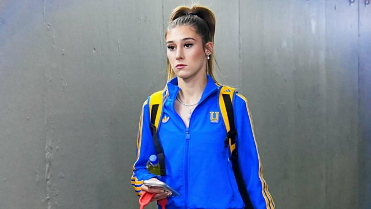 Tatiana Flores Festeja T tulo Con Tigres Femenil Y Desata Cr ticas tatiana-flores-festeja-t-tulo-con-tigres-femenil-y-desata-cr-ticas