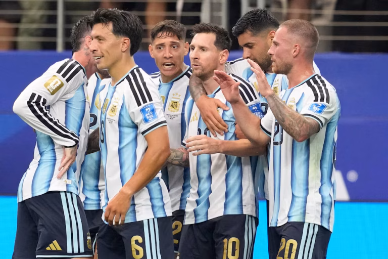Argentina vence a Austria